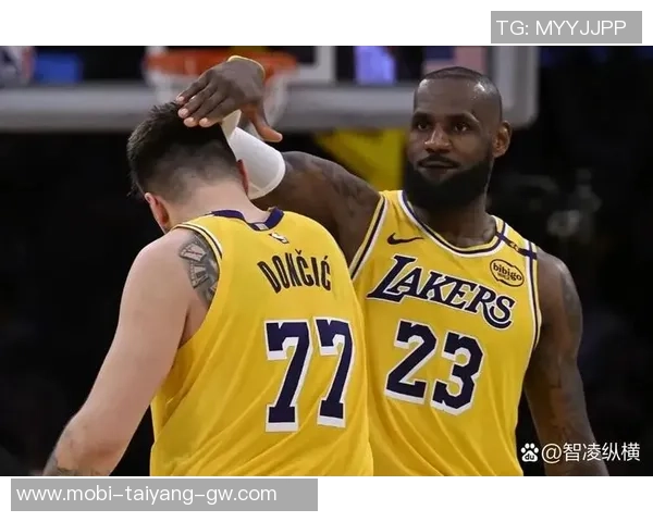 詹姆斯谈连场红牌问题称球队正逐步恢复到最佳状态